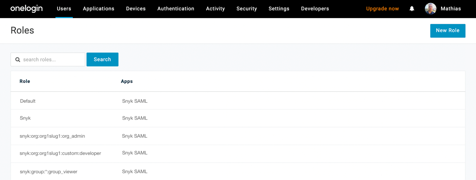 OneLogin 역할 섹션